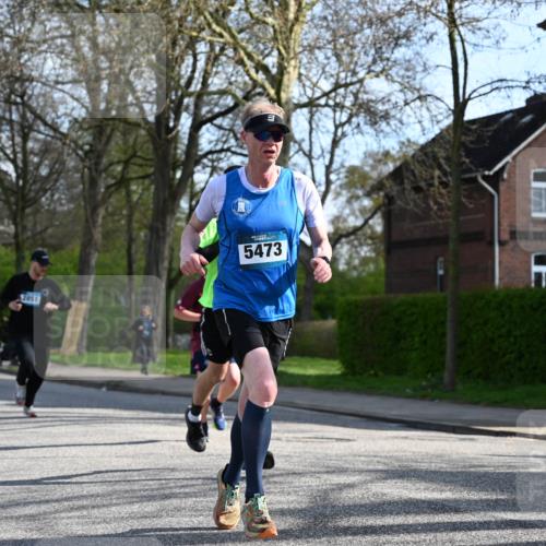 12.04.2026 - 45. Internationalen Wilhelmsburger Insellauf J. Mangold http://msf.ph/oto/9455804 12.04.2026 10:28:13 Ziel 2265, 5473, 4163, 4214, 2022, 4068, 4294, 2851, 5452, 4995, 5833, 3904, 4994, 3904, 4994, 4831, 3141, 4883, 2979, 3585, 4154, 3473, 4075, 4144 meine-sportfotos.de