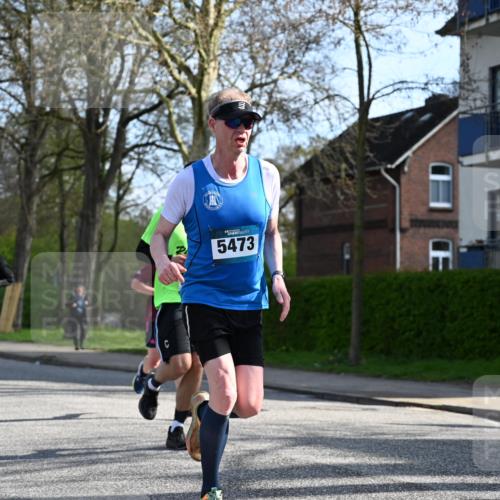 12.04.2026 - 45. Internationalen Wilhelmsburger Insellauf J. Mangold http://msf.ph/oto/9455806 12.04.2026 10:28:13 Ziel 2265, 5473, 4163, 4214, 2022, 4068, 4294, 2851, 5452, 4995, 5833, 3904, 4994, 3904, 4994, 4831, 3141, 4883, 2979, 3585, 4154, 3473, 4075, 4144 meine-sportfotos.de