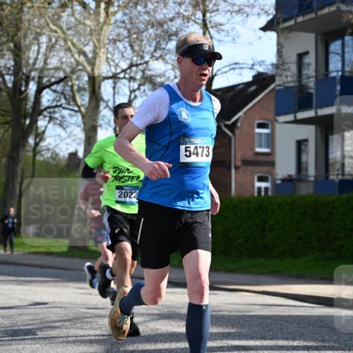 12.04.2026 - 45. Internationalen Wilhelmsburger Insellauf J. Mangold http://msf.ph/oto/9455811 12.04.2026 10:28:14 Ziel 2265, 5473, 4163, 4214, 2022, 4068, 4294, 2851, 5452, 4995, 5833, 3904, 4994, 4831, 3141, 4883, 2979, 3585, 4154, 4154, 3473, 4075, 4144 meine-sportfotos.de