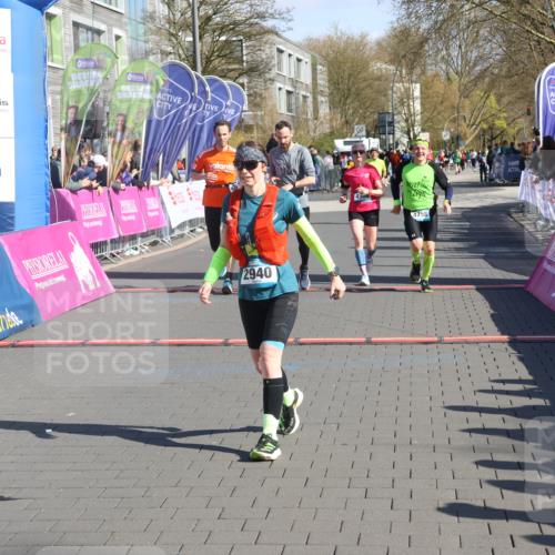 12.04.2026 - 45. Internationalen Wilhelmsburger Insellauf Strokosch-Dieckow http://msf.ph/oto/9455858 12.04.2026 10:44:57 Ziel 2911, 4934, 2940, 4815, 4758, 5009, 4906 meine-sportfotos.de