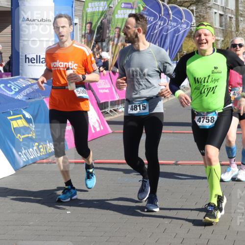 12.04.2026 - 45. Internationalen Wilhelmsburger Insellauf Strokosch-Dieckow http://msf.ph/oto/9455916 12.04.2026 10:45:00 Ziel 4815, 4758, 5009, 4906, 5805 meine-sportfotos.de