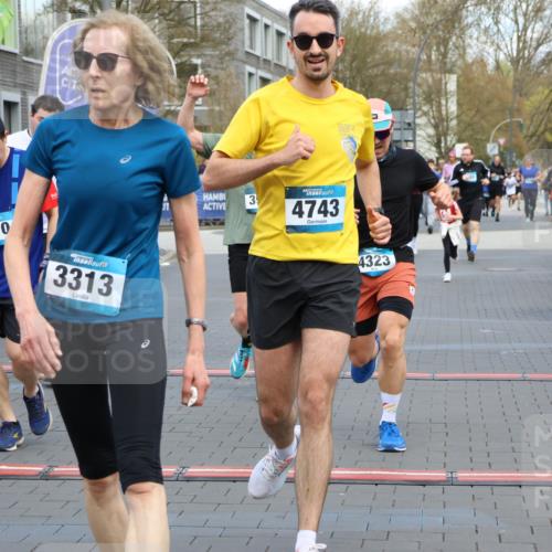 12.04.2026 - 45. Internationalen Wilhelmsburger Insellauf Strokosch-Dieckow http://msf.ph/oto/9455949 12.04.2026 13:03:49 Ziel 3313, 4743 meine-sportfotos.de