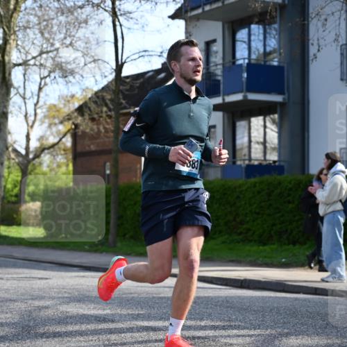 12.04.2026 - 45. Internationalen Wilhelmsburger Insellauf J. Mangold http://msf.ph/oto/9455951 12.04.2026 10:28:32 Ziel 4995, 5833, 3904, 4994, 4831, 3141, 4883, 2979, 3585, 4154, 3473, 4075, 4144, 5316, 3514, 3514, 2793, 3777, 4979, 4087 meine-sportfotos.de