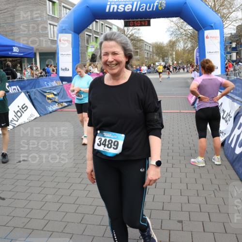 12.04.2026 - 45. Internationalen Wilhelmsburger Insellauf Strokosch-Dieckow http://msf.ph/oto/9455979 12.04.2026 13:03:43 Ziel 3489 meine-sportfotos.de