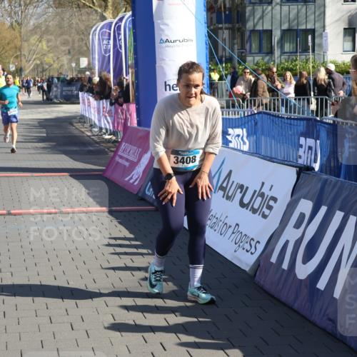 12.04.2026 - 45. Internationalen Wilhelmsburger Insellauf Strokosch-Dieckow http://msf.ph/oto/9456020 12.04.2026 10:45:27 Ziel 2810, 3408, 4739, 3416, 2899, 4785 meine-sportfotos.de