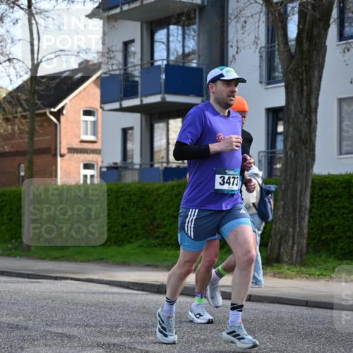 12.04.2026 - 45. Internationalen Wilhelmsburger Insellauf J. Mangold http://msf.ph/oto/9456108 12.04.2026 10:28:44 Ziel 2979, 3585, 4154, 3473, 4075, 4144, 5316, 3514, 3514, 2793, 3777, 4979, 4087, 3735, 3778, 4975 meine-sportfotos.de