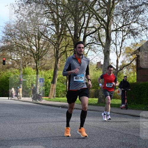 12.04.2026 - 45. Internationalen Wilhelmsburger Insellauf J. Mangold http://msf.ph/oto/9456113 12.04.2026 10:28:45 Ziel 2979, 3585, 4154, 3473, 4075, 4144, 5316, 3514, 2793, 3777, 4979, 4087, 3735, 3778, 4975 meine-sportfotos.de