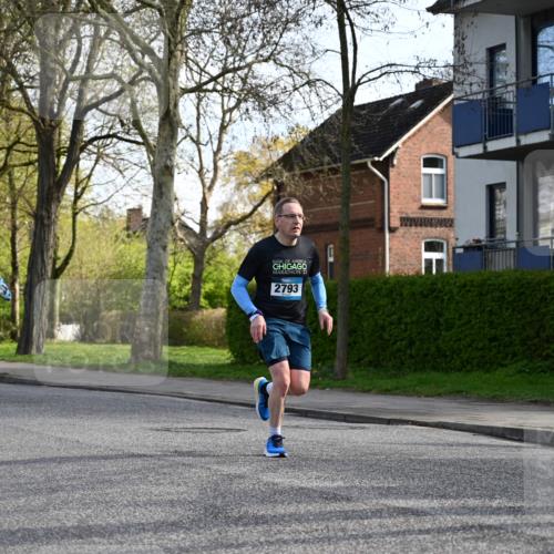 12.04.2026 - 45. Internationalen Wilhelmsburger Insellauf J. Mangold http://msf.ph/oto/9456150 12.04.2026 10:28:59 Ziel 4144, 5316, 3514, 2793, 3777, 4979, 4087, 3735, 3778, 4975, 4027, 5804, 3355, 4142, 2627 meine-sportfotos.de