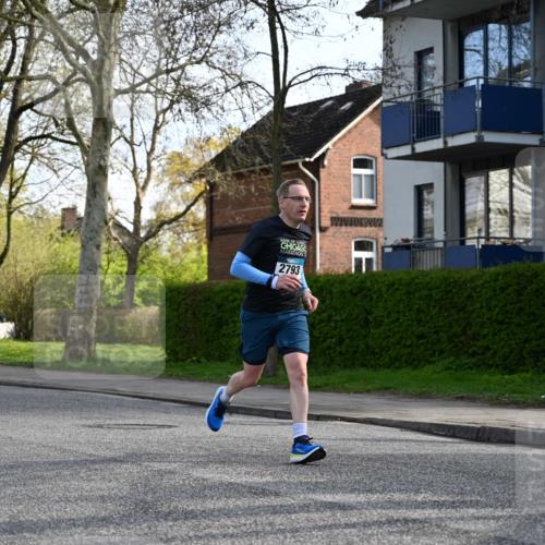 12.04.2026 - 45. Internationalen Wilhelmsburger Insellauf J. Mangold http://msf.ph/oto/9456154 12.04.2026 10:28:59 Ziel 4144, 5316, 3514, 2793, 3777, 4979, 4087, 3735, 3778, 4975, 4027, 5804, 3355, 4142, 2627 meine-sportfotos.de