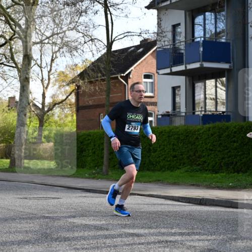 12.04.2026 - 45. Internationalen Wilhelmsburger Insellauf J. Mangold http://msf.ph/oto/9456158 12.04.2026 10:28:59 Ziel 4144, 5316, 3514, 2793, 3777, 4979, 4087, 3735, 3778, 4975, 4027, 5804, 3355, 4142, 2627 meine-sportfotos.de