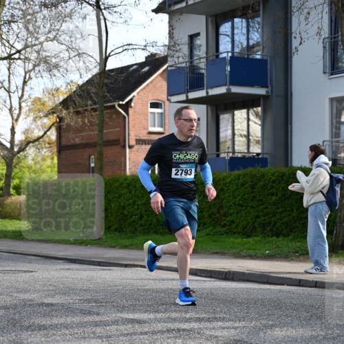 12.04.2026 - 45. Internationalen Wilhelmsburger Insellauf J. Mangold http://msf.ph/oto/9456162 12.04.2026 10:28:59 Ziel 4144, 5316, 3514, 2793, 3777, 4979, 4087, 3735, 3778, 4975, 4027, 5804, 3355, 4142, 2627 meine-sportfotos.de