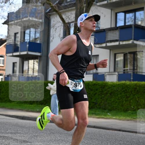 12.04.2026 - 45. Internationalen Wilhelmsburger Insellauf J. Mangold http://msf.ph/oto/9456213 12.04.2026 10:29:09 Ziel 3514, 2793, 3777, 4979, 4087, 3735, 3778, 4975, 4027, 5804, 3355, 4142, 2627, 3542, 4511 meine-sportfotos.de