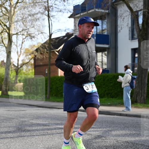 12.04.2026 - 45. Internationalen Wilhelmsburger Insellauf J. Mangold http://msf.ph/oto/9456221 12.04.2026 10:29:13 Ziel 2793, 3777, 4979, 4087, 3735, 3778, 4975, 4027, 5804, 3355, 4142, 2627, 3542, 4511, 5459 meine-sportfotos.de