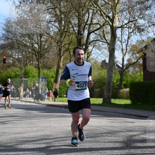 12.04.2026 - 45. Internationalen Wilhelmsburger Insellauf J. Mangold http://msf.ph/oto/9456259 12.04.2026 10:29:27 Ziel 3778, 4975, 4027, 5804, 3355, 4142, 2627, 3542, 4511, 5459, 4670, 4904 meine-sportfotos.de