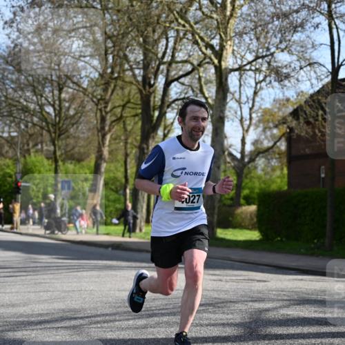 12.04.2026 - 45. Internationalen Wilhelmsburger Insellauf J. Mangold http://msf.ph/oto/9456262 12.04.2026 10:29:27 Ziel 3778, 4975, 4027, 5804, 3355, 4142, 2627, 3542, 4511, 5459, 4670, 4904 meine-sportfotos.de
