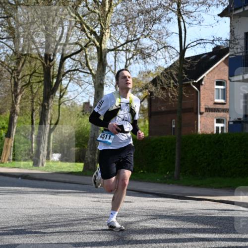 12.04.2026 - 45. Internationalen Wilhelmsburger Insellauf J. Mangold http://msf.ph/oto/9456381 12.04.2026 10:29:50 Ziel 3542, 4511, 5459, 4670, 4904, 4904, 5534, 3845, 5052, 4275, 4748, 4749, 3081, 3958, 4340, 2317, 5841, 5236 meine-sportfotos.de