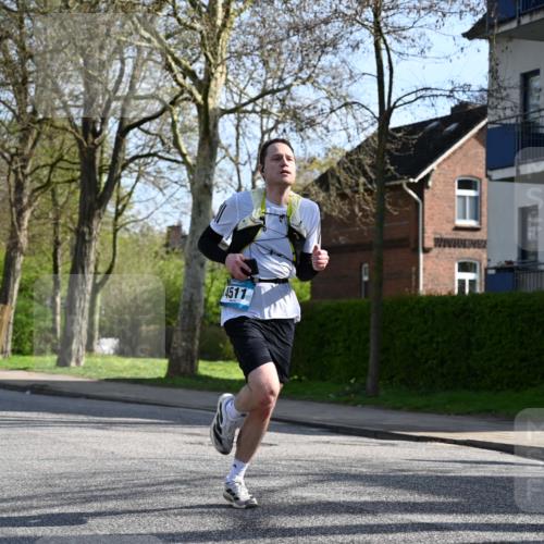 12.04.2026 - 45. Internationalen Wilhelmsburger Insellauf J. Mangold http://msf.ph/oto/9456384 12.04.2026 10:29:50 Ziel 3542, 4511, 5459, 4670, 4904, 4904, 5534, 3845, 5052, 4275, 4748, 4749, 3081, 3958, 4340, 2317, 5841, 5236 meine-sportfotos.de