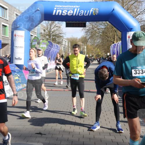12.04.2026 - 45. Internationalen Wilhelmsburger Insellauf Strokosch-Dieckow http://msf.ph/oto/9456432 12.04.2026 10:45:53 Ziel 4928, 4333, 2301, 2995, 2134, 3369, 4635, 3772 meine-sportfotos.de