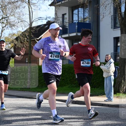 12.04.2026 - 45. Internationalen Wilhelmsburger Insellauf J. Mangold http://msf.ph/oto/9456461 12.04.2026 10:30:15 Ziel 4904, 5534, 3845, 5052, 4275, 4748, 4749, 3081, 3958, 4340, 2317, 5841, 5236, 4713, 2323, 4787, 3095, 3016 meine-sportfotos.de