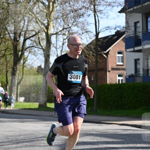 12.04.2026 - 45. Internationalen Wilhelmsburger Insellauf J. Mangold http://msf.ph/oto/9456494 12.04.2026 10:30:19 Ziel 3845, 5052, 4275, 4748, 4749, 3081, 3958, 4340, 2317, 5841, 5236, 4713, 4713, 2323, 4787, 4787, 3095, 3016, 2831, 5811 meine-sportfotos.de