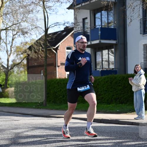 12.04.2026 - 45. Internationalen Wilhelmsburger Insellauf J. Mangold http://msf.ph/oto/9456577 12.04.2026 10:30:39 Ziel 5841, 5236, 4713, 2323, 4787, 3095, 3016, 2831, 5811, 2325, 5661, 4766, 4329, 4212, 5526, 2284 meine-sportfotos.de