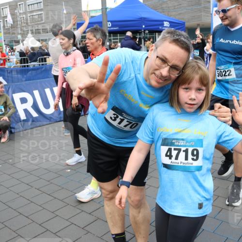 12.04.2026 - 45. Internationalen Wilhelmsburger Insellauf Strokosch-Dieckow http://msf.ph/oto/9456627 12.04.2026 13:03:13 Ziel 3170, 4719 meine-sportfotos.de