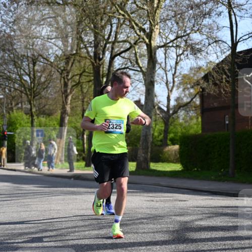 12.04.2026 - 45. Internationalen Wilhelmsburger Insellauf J. Mangold http://msf.ph/oto/9456653 12.04.2026 10:30:59 Ziel 3016, 2831, 5811, 2325, 5661, 4766, 4329, 4212, 5526, 5526, 2284, 3584, 3619, 3619, 3634, 2780, 5653, 3706 meine-sportfotos.de