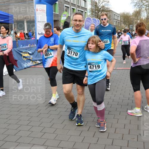12.04.2026 - 45. Internationalen Wilhelmsburger Insellauf Strokosch-Dieckow http://msf.ph/oto/9456702 12.04.2026 13:03:11 Ziel 3170, 4719 meine-sportfotos.de