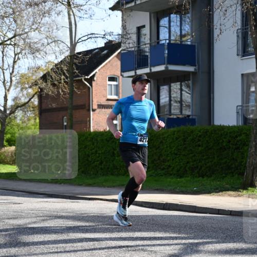 12.04.2026 - 45. Internationalen Wilhelmsburger Insellauf J. Mangold http://msf.ph/oto/9456714 12.04.2026 10:31:15 Ziel 4766, 4329, 4212, 5526, 2284, 3584, 3619, 3634, 3634, 2780, 5653, 3706, 2377, 4791 meine-sportfotos.de