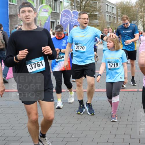 12.04.2026 - 45. Internationalen Wilhelmsburger Insellauf Strokosch-Dieckow http://msf.ph/oto/9456715 12.04.2026 13:03:08 Laufen  meine-sportfotos.de