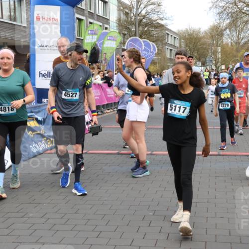 12.04.2026 - 45. Internationalen Wilhelmsburger Insellauf Strokosch-Dieckow http://msf.ph/oto/9456937 12.04.2026 13:02:50 Laufen  meine-sportfotos.de