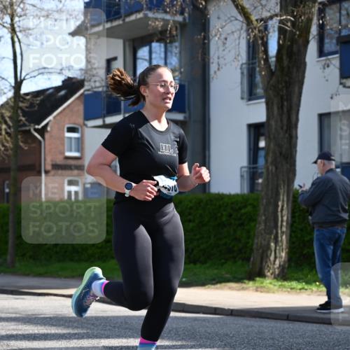 12.04.2026 - 45. Internationalen Wilhelmsburger Insellauf J. Mangold http://msf.ph/oto/9457014 12.04.2026 10:32:21 Ziel 4554, 4378, 3675, 3876, 3506, 4370, 3983, 3114, 4150, 3296, 3323, 5639, 2071, 3014, 5623, 3708 meine-sportfotos.de