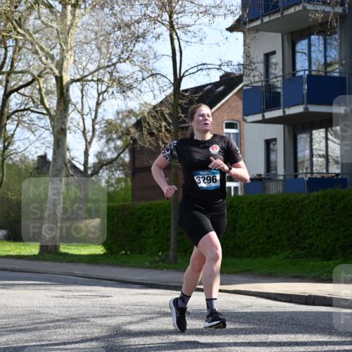 12.04.2026 - 45. Internationalen Wilhelmsburger Insellauf J. Mangold http://msf.ph/oto/9457151 12.04.2026 10:32:38 Ziel 3506, 4370, 3983, 3114, 4150, 3296, 3323, 5639, 2071, 3014, 5623, 3708, 4322, 3327, 5764, 2892 meine-sportfotos.de