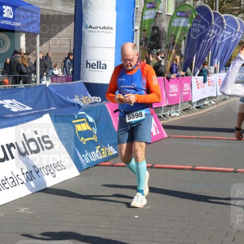 12.04.2026 - 45. Internationalen Wilhelmsburger Insellauf Strokosch-Dieckow http://msf.ph/oto/9457172 12.04.2026 10:46:45 Ziel 3480, 5050, 5598 meine-sportfotos.de