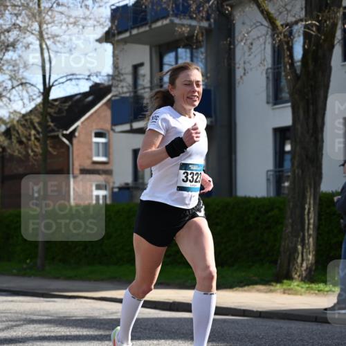 12.04.2026 - 45. Internationalen Wilhelmsburger Insellauf J. Mangold http://msf.ph/oto/9457190 12.04.2026 10:32:40 Ziel 4370, 3983, 3114, 4150, 3296, 3323, 5639, 2071, 3014, 5623, 3708, 4322, 3327, 5764, 5764, 2892 meine-sportfotos.de