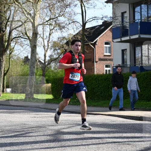 12.04.2026 - 45. Internationalen Wilhelmsburger Insellauf J. Mangold http://msf.ph/oto/9457215 12.04.2026 10:32:47 Ziel 4150, 3296, 3323, 5639, 2071, 3014, 5623, 3708, 4322, 3327, 5764, 2892, 5821, 4738, 2893 meine-sportfotos.de
