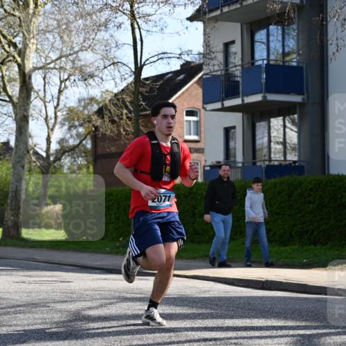 12.04.2026 - 45. Internationalen Wilhelmsburger Insellauf J. Mangold http://msf.ph/oto/9457220 12.04.2026 10:32:47 Ziel 4150, 3296, 3323, 5639, 2071, 3014, 5623, 3708, 4322, 3327, 5764, 2892, 5821, 4738, 2893 meine-sportfotos.de