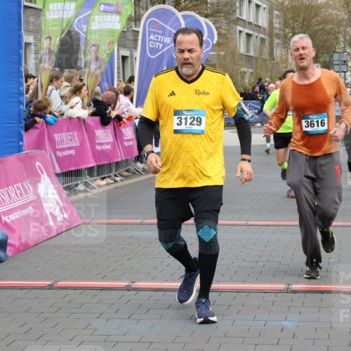 12.04.2026 - 45. Internationalen Wilhelmsburger Insellauf Strokosch-Dieckow http://msf.ph/oto/9457239 12.04.2026 13:02:41 Ziel 3129, 3616 meine-sportfotos.de