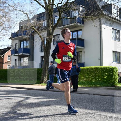 12.04.2026 - 45. Internationalen Wilhelmsburger Insellauf J. Mangold http://msf.ph/oto/9457271 12.04.2026 10:32:52 Ziel 2071, 3014, 5623, 3708, 4322, 3327, 5764, 5764, 2892, 5821, 4738, 2893, 5843 meine-sportfotos.de