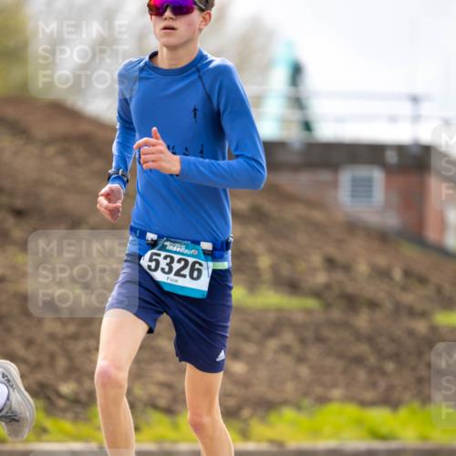 12.04.2026 - 45. Internationalen Wilhelmsburger Insellauf Michael Strokosch http://msf.ph/oto/9457358 12.04.2026 12:36:19 Laufen 5326 meine-sportfotos.de