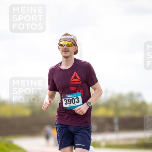 12.04.2026 - 45. Internationalen Wilhelmsburger Insellauf Michael Strokosch http://msf.ph/oto/9457378 12.04.2026 12:36:34 Laufen 01, 3903 meine-sportfotos.de