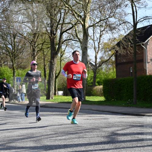 12.04.2026 - 45. Internationalen Wilhelmsburger Insellauf J. Mangold http://msf.ph/oto/9457488 12.04.2026 10:33:26 Ziel 5821, 4738, 2893, 5843, 3447, 4441, 4945, 4945, 4043, 2632, 2504, 4196, 5238, 5239, 5294, 3841, 3605, 2547, 3424, 3924 meine-sportfotos.de