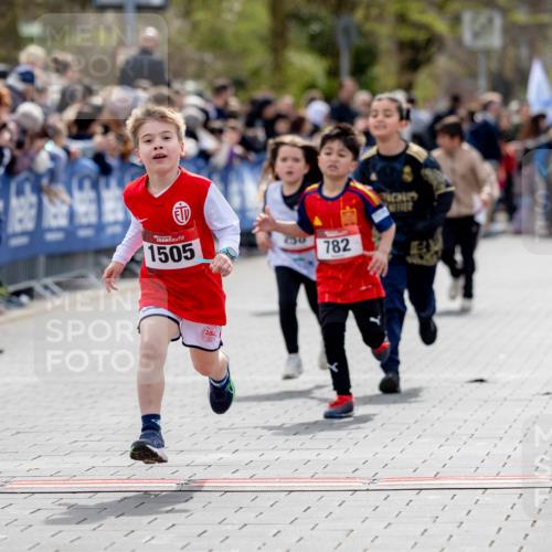 12.04.2026 - 45. Internationalen Wilhelmsburger Insellauf Michael Strokosch http://msf.ph/oto/9457498 12.04.2026 14:08:43 Laufen 1505, 250, 782 meine-sportfotos.de