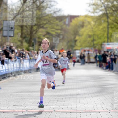 12.04.2026 - 45. Internationalen Wilhelmsburger Insellauf Michael Strokosch http://msf.ph/oto/9457574 12.04.2026 14:48:32 Laufen 1835, 1 meine-sportfotos.de