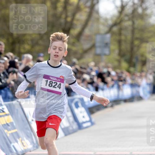 12.04.2026 - 45. Internationalen Wilhelmsburger Insellauf Michael Strokosch http://msf.ph/oto/9457580 12.04.2026 14:48:36 Laufen 1824 meine-sportfotos.de
