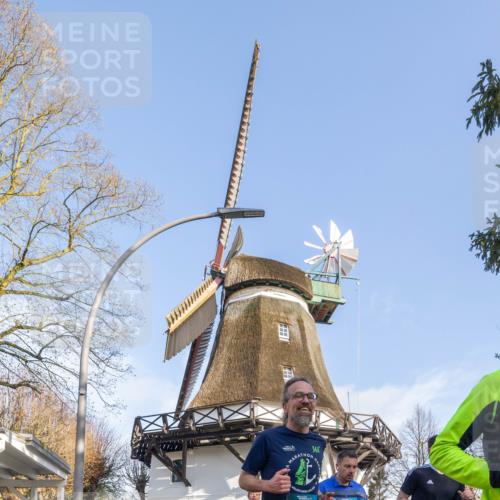 12.04.2026 - 45. Internationalen Wilhelmsburger Insellauf Michael Strokosch http://msf.ph/oto/9457592 12.04.2026 09:02:22 Laufen 4744, 361, 4368, 4977, 3459 meine-sportfotos.de