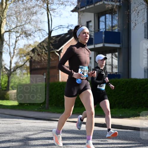 12.04.2026 - 45. Internationalen Wilhelmsburger Insellauf J. Mangold http://msf.ph/oto/9457849 12.04.2026 10:34:12 Ziel 2547, 3424, 3924, 4493, 3945, 3613, 2270, 4555, 2472, 2559, 3636, 3929, 5480, 3042, 3065, 2123, 3485, 3485, 3133, 4807, 3385, 2402, 2917, 2459, 2488, 2482, 4108, 3324 meine-sportfotos.de