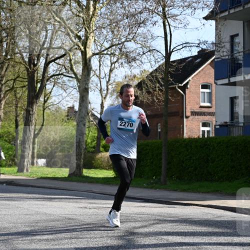 12.04.2026 - 45. Internationalen Wilhelmsburger Insellauf J. Mangold http://msf.ph/oto/9457881 12.04.2026 10:34:19 Ziel 4493, 3945, 3613, 2270, 4555, 2472, 2559, 3636, 3929, 5480, 3042, 3065, 2123, 3485, 3133, 4807, 3385, 2402, 2402, 2917, 2459, 2488, 2482, 4108, 3324, 5492 meine-sportfotos.de