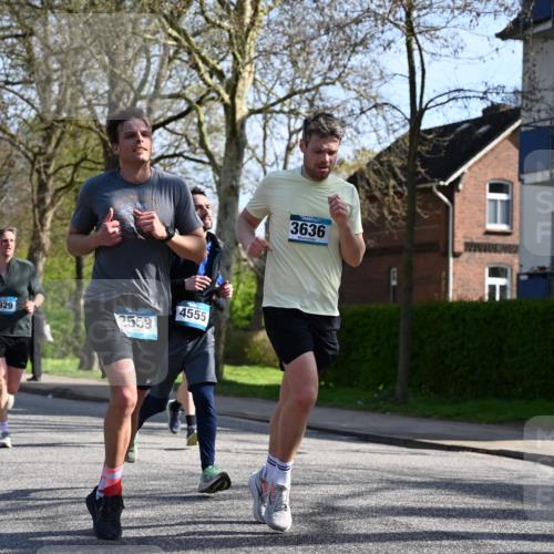 12.04.2026 - 45. Internationalen Wilhelmsburger Insellauf J. Mangold http://msf.ph/oto/9457911 12.04.2026 10:34:23 Ziel 3613, 2270, 4555, 2472, 2559, 3636, 3929, 5480, 3042, 3065, 2123, 3485, 3133, 4807, 3385, 2402, 2917, 2459, 2488, 2482, 4108, 3324, 5492, 5036, 5048, 2423, 2814 meine-sportfotos.de