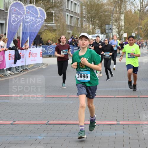 12.04.2026 - 45. Internationalen Wilhelmsburger Insellauf Strokosch-Dieckow http://msf.ph/oto/9457934 12.04.2026 13:02:16 Laufen  meine-sportfotos.de